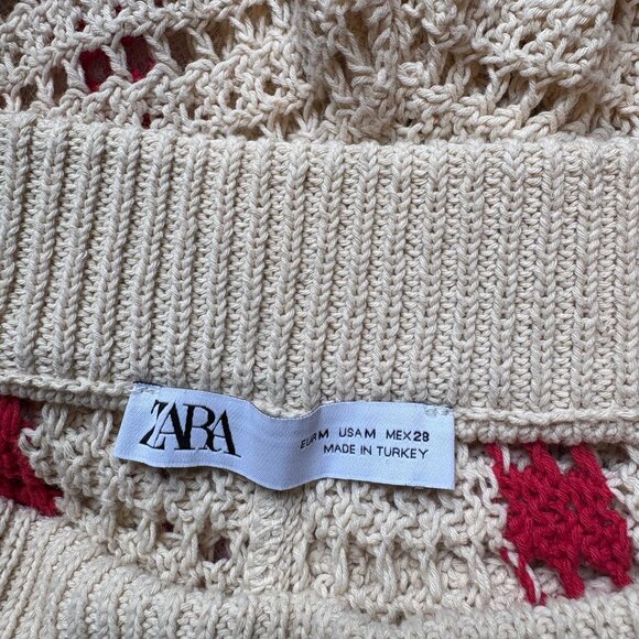 ZARA High Waisted Openwork Striped Knit Shorts, Size: Medium - Picture 4 of 5